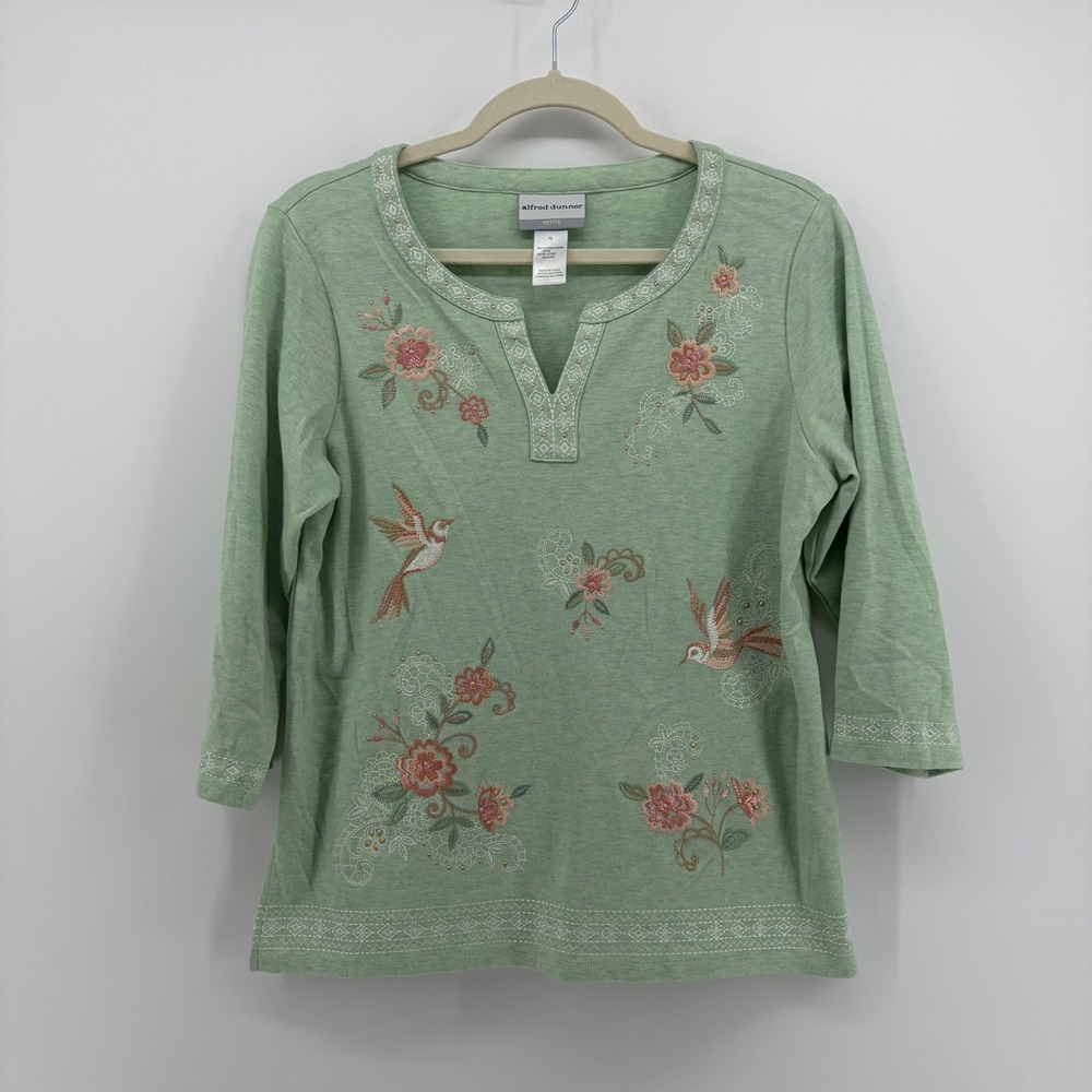 Alfred Dunner Womens PS Sage Green Top Embroidered Hummingbird Floral 3/4 Sleeve